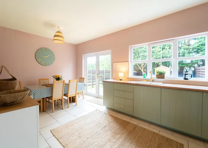 Townside Nest 度假居 *